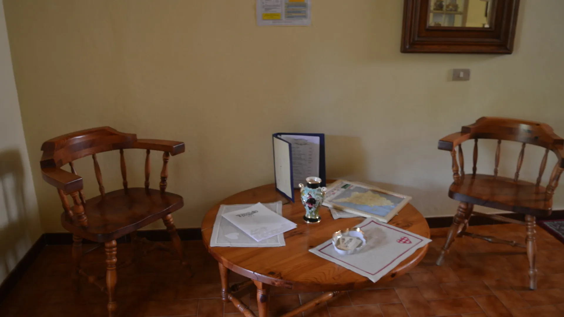 Hotel Il Poggetto Castellina Marittima 3*,